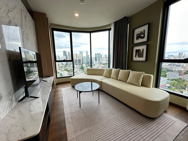 ให้เช่า คอนโด Ideo Q Sukhumvit 36 ใกล้สถานี BTS ทองหล่อ Type: 2 bedrooms 2 Bathrooms ขนาด 64 SQ.M ชั้น 23 