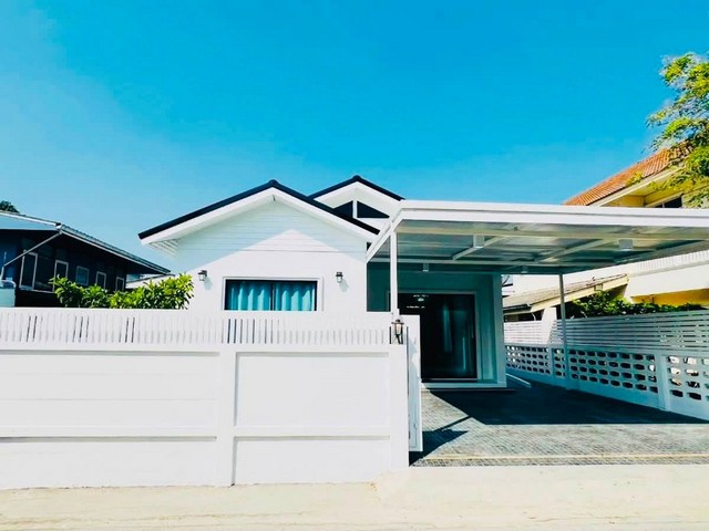 T26-1066 ให้เช่า บ้าน บ้านเดี่ยวชั้นเดียว 60 ตรว. ย่านบางนา กม.8 ซอยทุ่งเศรษฐีแยก 18 ใกล้ราม 2 ชั้นทั้งหมด 2 ชั้น ใกล้กับ ใกล้ราม 2